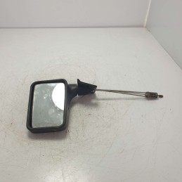 Specchietto retrovisore...