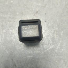 4U8-02 Rele' 12v 20a 4pin...