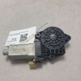 Motorino alzavetro...