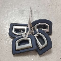 1J0864203B serie x4 ganci...