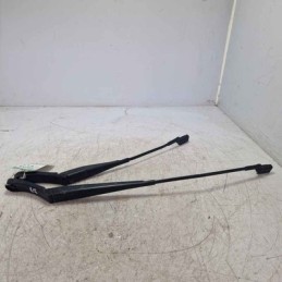 Bracci tergicristalli dx sx...