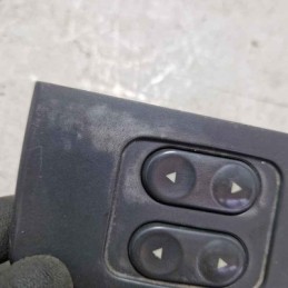 Pulsantiera alzavetri...