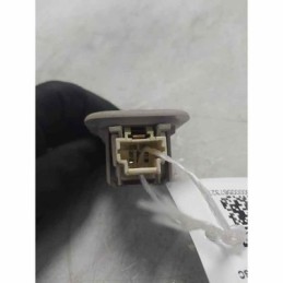 Luce interna abitacolo post...