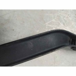 Braccio tergicristallo ant...