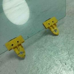 Vetro finestrino scendente...