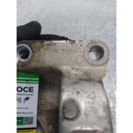 Staffa supporto semiasse...