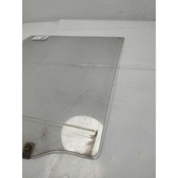 MR748656 vetro scendente...