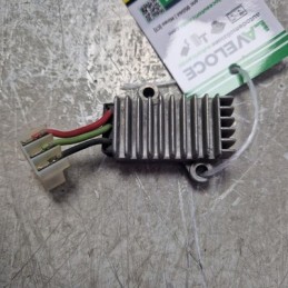 Regolatore tensione...