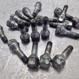 Serie x20 pezzi bulloni...